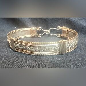 Elegant Gold and Silver Bracelet
